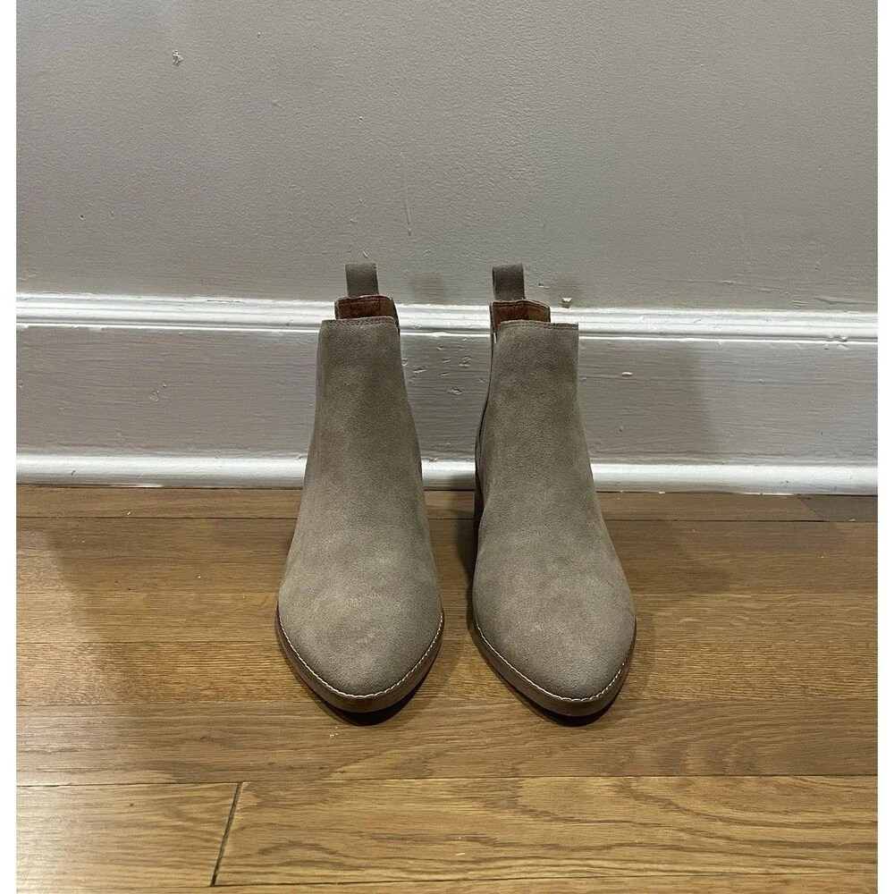 Lucky Brand Lufti Chelsea Boot Women's Size 10M EUR 42 Tan Suede Almond Toe